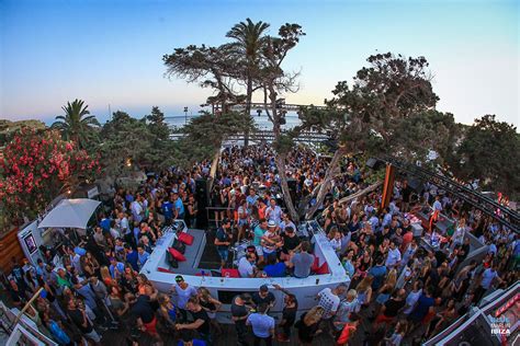 The Beach Clubs Of Ibiza Where You Will Want To Live Ibiza Global Tv