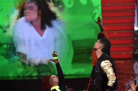 Usher And Michael Jackson Dancing Together