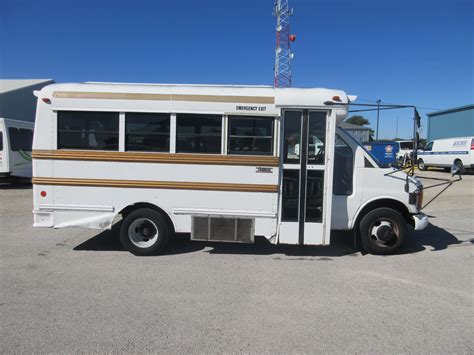 1998 Thomas Gmc 14 Passenger Shuttle Bus