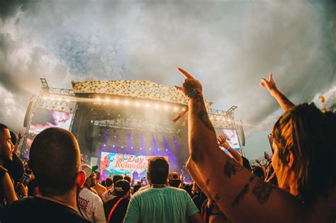 Lollapalooza Brasil 2023 Confira a programação completa divididas por