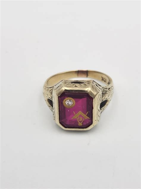 Masonic Ring K Gem