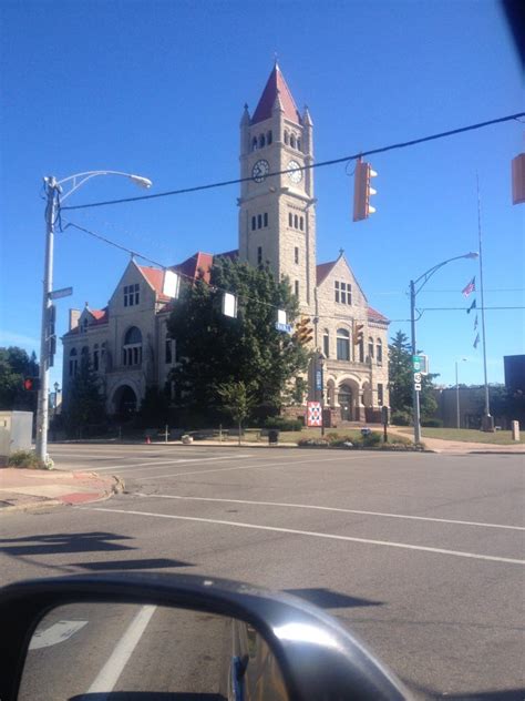 Xenia City Hall, 101 N Detroit St, Xenia, OH, Government - MapQuest