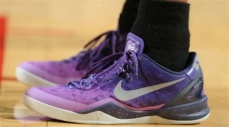 Kobe Bryant Wears "Purple Gradient" Nike Kobe 8 System | Sole Collector