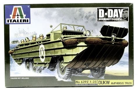 Italeri DUKW Amphibious Truck 1 35 6242 Plastic Model Kit Military