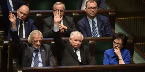 Spór o Trybunał Konstytucyjny W Sejmie pierwsze czytanie ustawy PiS