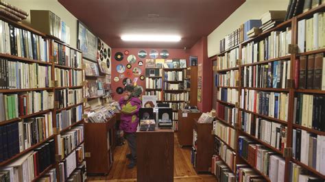 Cierra sus puertas la emblemática librería anticuaria La Galatea de