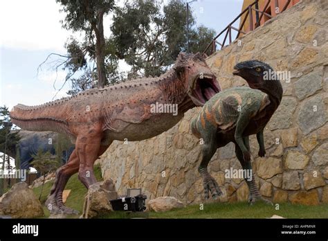 El Parque Cretacico El Nuevo Parque De Dinosaurios Configurado Para Ignorar Las Huellas De