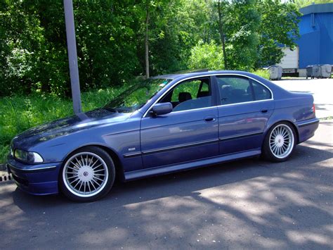 Alpina B10: История модели, фотогалерея и список модификаций