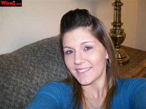 Cute Amateur Girls Posing And Teasing On Camera 15 Photos