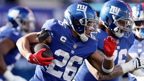 Giants don't expect Barkley at voluntary OTAs amid contract dispute ...