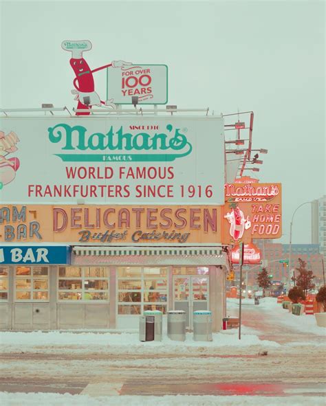 Nathan's famous,Coney Island, New York, FRANCK BOHBOT · Art photographs · YellowKorner