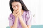 Rhinitis Alergi Gejala Penyebab Dan Pengobatan Halodoc