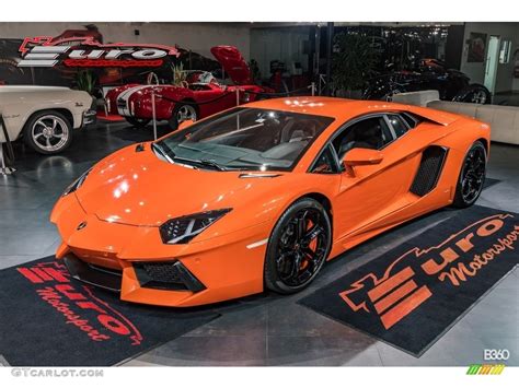 Arancio Atlas Orange Lamborghini Aventador Lp