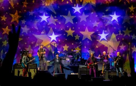 Photos Ringo Starr And His All Starr Band In Laval The Londoner