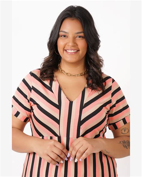 Riachuelo Blusa Listrada Manga Curta Plus Size Rosa