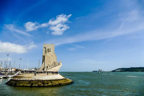 Monumento A Los Descubrimientos En Lisboa Portugal Alrededor De Junio