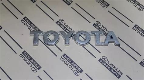 Emblema De Compuerta Palabra Toyota Hilux Todas Mercadolibre