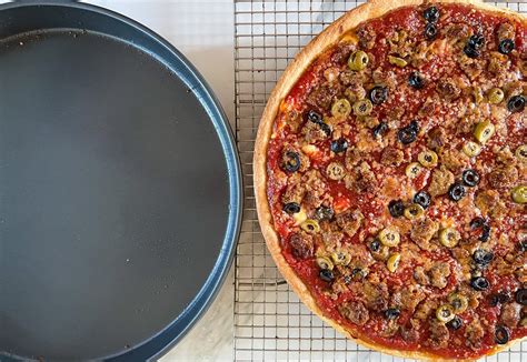 Recette De Pizza Deep Dish Style Chicago • Cuisine Maison Escapades