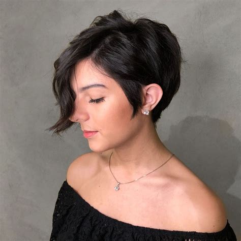 60 Gorgeous Long Pixie Hairstyle Ideas For 2024 Cabelo Curto Bonito