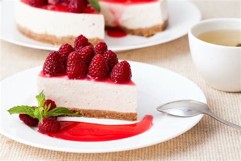 Recette cheesecake aux framboises et à la menthe Marie Claire