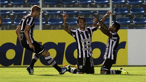 Marinho Comemora Gol Contra O Icasa E Mira Fortaleza Grupo Confiante