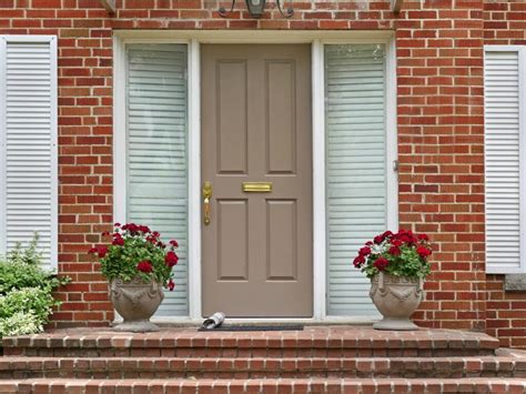 5 Signs You Need A Door Replacement Finding Farina