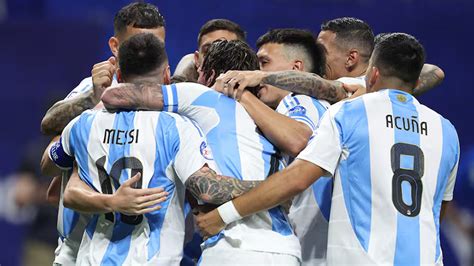 Argentina le ganó 2 a 0 a Canadá en su debut por Copa América videos