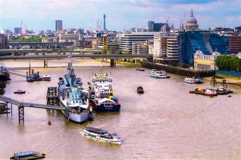 London City Tour | Admire Top Attractions Around The City