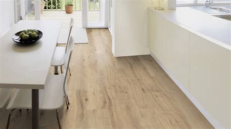 Wicanders Wood Wise Water Resistant Cork Flooring In Field Oak