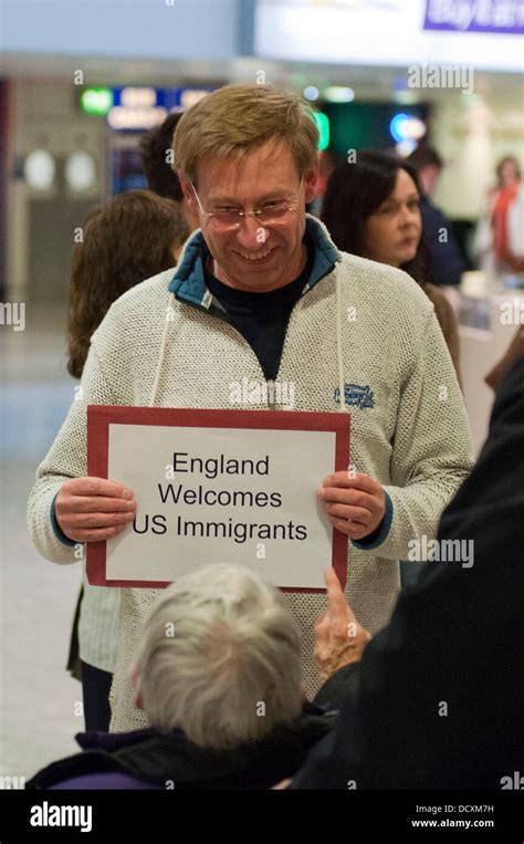 Heathrow terminal 3 arrivals hi-res stock photography and images - Alamy