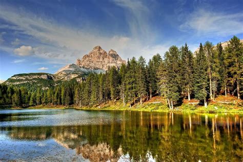 Lake Antorno - small but beautiful - At home in South Tyrol