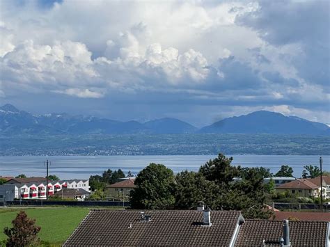 Attique neuf avec vue lac à St Prex dis Chemin de la Damaz 86 CHF