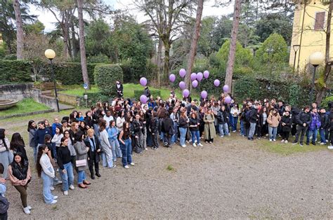 Successo Della Giornata Del Fiocchetto Lilla Oltre 500 Ragazzi