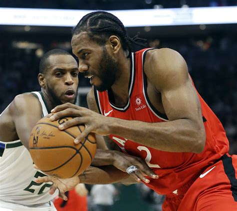 Kawhi Leonard Pascal Siakam Each Score 30 Raptors Beat Bucks Inquirer Sports