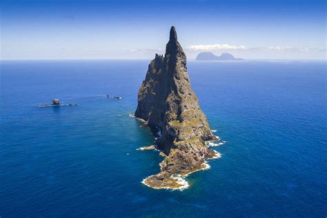 This Epic Rock Formation Near An NSW Island Is The World S Tallest Sea