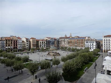 Piso en venta en plaza DEL CASTILLO Casco Antiguo Pamplona Iruña