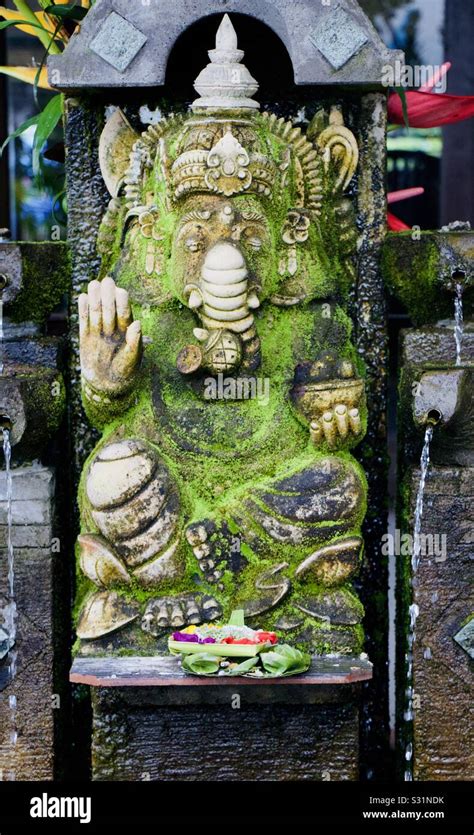 Sculpture in Bali Stock Photo - Alamy