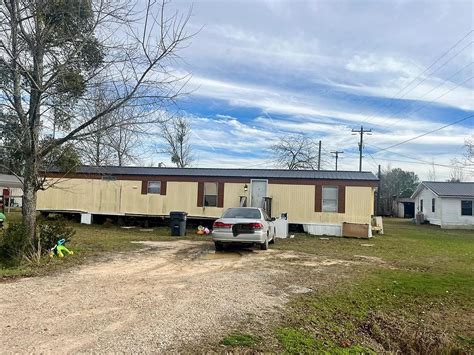 3185 Town And Country Rd Donalsonville GA 39845 MLS 11930 Zillow