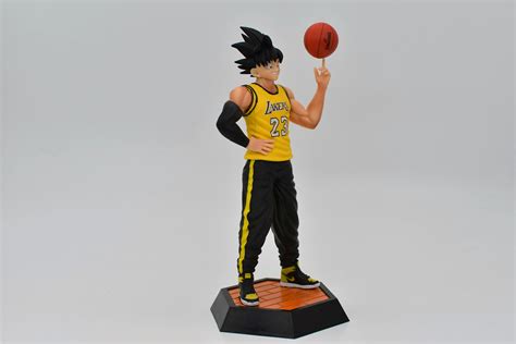 Estátua Son Goku Dragon Ball Z Basquete Basket Lakers 21 Cm Anime