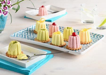 Petits Bavarois Au Citron La Fraise Et La Pistache Guy Demarle