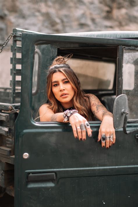 Lauana Prado e mais cantoras estarão na nova temporada de 'Rensga hits!'