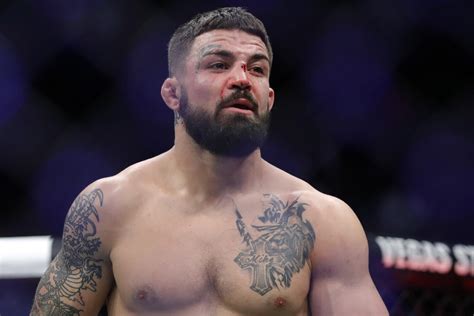 Photos Mike Perry Through The Years Mma Junkie