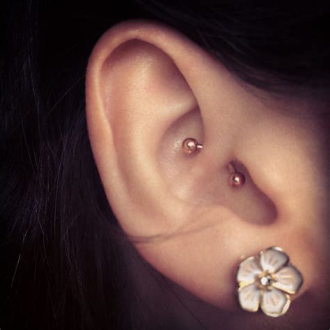 A Complete Guide To Daith Piercings Procedure Pain Level Healing