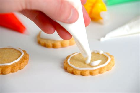 Decorated Sugar Cookies - The Tough Cookie