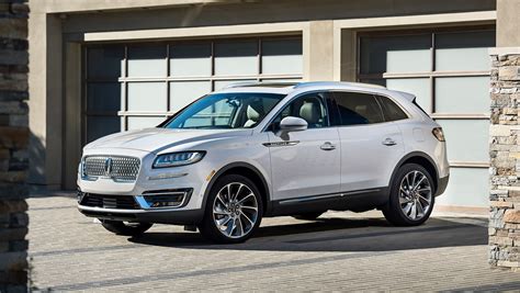 Lincoln Redesigns Bestselling Mkx Midsize Suv Renames It Nautilus