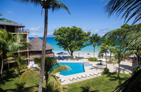 3 Coral Strand Hotel Seychelles Travelpal Tours