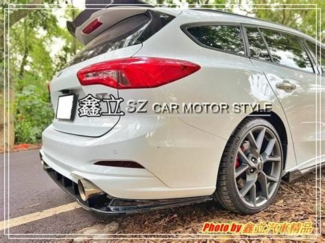 鑫立汽車精品 ※ Focus Mk4 Wagon 20 21年 St 專用 雙出款 後下巴 後中包 Abs 素材 汽機車零配件在旋轉拍賣