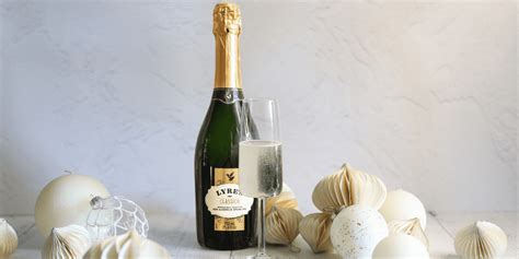 Our Guide To The Best Sparkling Wines For Christmas Winerist Magazine