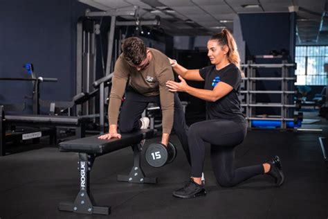 How To Hire A Good Personal Trainer Form Fitness