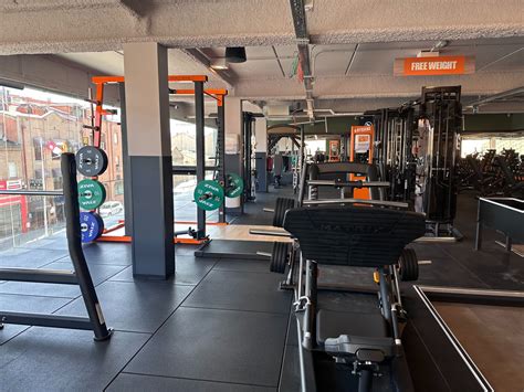 Gimnasio Basic Fit Toledo Avenida De Madrid